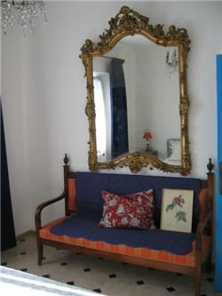 Sea front view Villa rental saint-Raphael cte d'azur Esterel,the first bedroom of the sea front villa rental Esterel