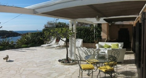 Var home vacation,French holidays villa var,outdoor living and terrace of the Anthor holiday villa