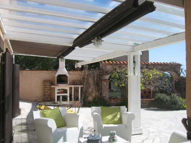 Seaside villa rental Cte d'azur Saint Raphael Var,under the pergola the french seaside villa rental